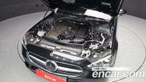 Mercedes-Benz C-Class C300 4MATIC Avantgarde 2024 года из Южной Кореи