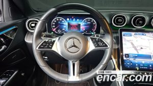 Mercedes-Benz C-Class C300 4MATIC Avantgarde 2024 года из Южной Кореи