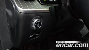 Mercedes-Benz C-Class C300 4MATIC Avantgarde 2024 года из Южной Кореи