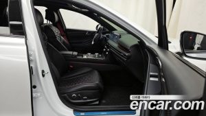 Genesis G80 Бензин 2.5 Turbo AWD 2025 года из Южной Кореи