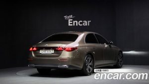 Mercedes-Benz E-Class E200 Avantgarde 2025 года из Южной Кореи
