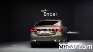 Mercedes-Benz E-Class E200 Avantgarde 2025 года из Южной Кореи