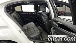 BMW 5-Series 530i M Sport 2023 года из Южной Кореи