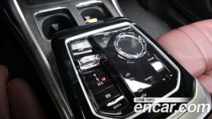 BMW 7-Series 740i xDrive M Sport 2024 года из Южной Кореи