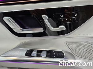 Mercedes-Benz EQE EQE350+ 2024 года из Южной Кореи