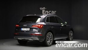 Audi Q5 45 TFSI 4WD 2023 года из Южной Кореи