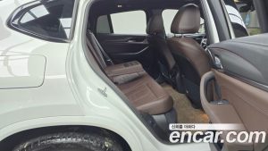 BMW X4 xDrive20i M Sport 2025 года из Южной Кореи
