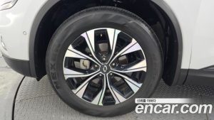 Renault-KoreaSamsung QM6 2.0 GDe LE Signature 2WD 2023 года из Южной Кореи