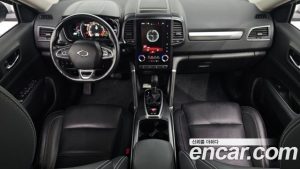 Renault-KoreaSamsung QM6 2.0 GDe LE Signature 2WD 2023 года из Южной Кореи