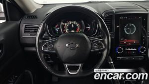 Renault-KoreaSamsung QM6 2.0 GDe LE Signature 2WD 2023 года из Южной Кореи