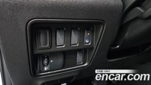 Renault-KoreaSamsung QM6 2.0 GDe LE Signature 2WD 2023 года из Южной Кореи