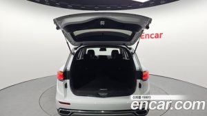 Renault-KoreaSamsung QM6 2.0 GDe LE Signature 2WD 2023 года из Южной Кореи