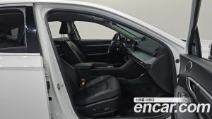 Hyundai Sonata 1.6 Turbo 2025 года из Южной Кореи