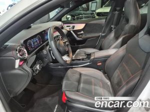 Mercedes-Benz CLA-Class CLA250 4MATIC 2025 года из Южной Кореи