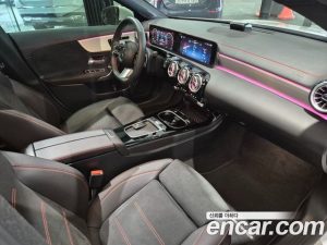Mercedes-Benz CLA-Class CLA250 4MATIC 2025 года из Южной Кореи