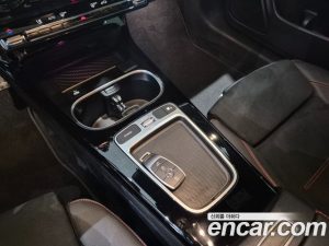 Mercedes-Benz CLA-Class CLA250 4MATIC 2025 года из Южной Кореи