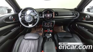 Mini Clubman JCW 2023 года из Южной Кореи