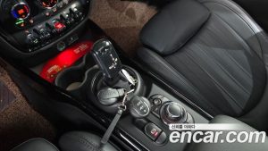 Mini Clubman JCW 2023 года из Южной Кореи