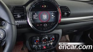 Mini Clubman JCW 2023 года из Южной Кореи