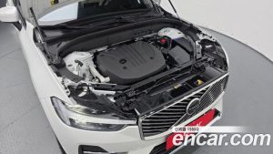 Volvo XC60 B5 Ultra Bright Air Air Suspension 2026 года из Южной Кореи