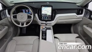 Volvo XC60 B5 Ultra Bright Air Air Suspension 2026 года из Южной Кореи