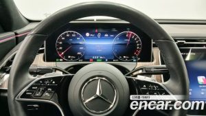 Mercedes-Benz E-Class E350e 4MATIC 2025 года из Южной Кореи