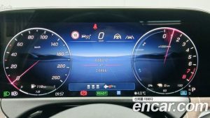 Mercedes-Benz E-Class E350e 4MATIC 2025 года из Южной Кореи