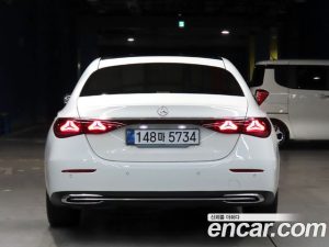 Mercedes-Benz E-Class E200 Avantgarde 2024 года из Южной Кореи