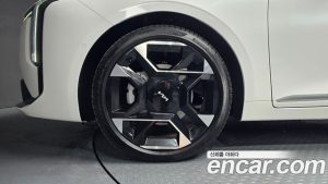 Kia K8 2.5 Бензин 2WD 2025 года из Южной Кореи