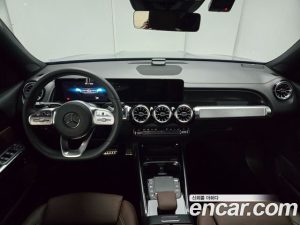 Mercedes-Benz GLB-Class GLB250 4MATIC 2023 года из Южной Кореи