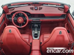 Porsche 911 CARRERA 4 Cabriolet 2024 года из Южной Кореи