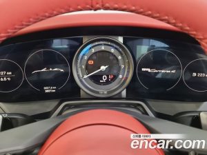 Porsche 911 CARRERA 4 Cabriolet 2024 года из Южной Кореи
