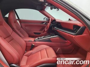 Porsche 911 CARRERA 4 Cabriolet 2024 года из Южной Кореи