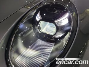 Porsche 911 CARRERA 4 Cabriolet 2024 года из Южной Кореи