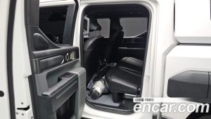 Kia Tasman 2.5T Бензин 4WD 2026 года из Южной Кореи