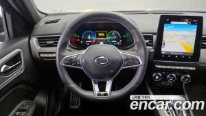 Renault-KoreaSamsung XM3 1.6 E-TECH Inspire Design Charger 2024 года из Южной Кореи