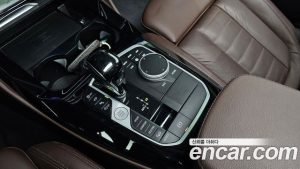 BMW X4 xDrive20i xLine 2025 года из Южной Кореи