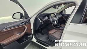 BMW X4 xDrive20i xLine 2025 года из Южной Кореи