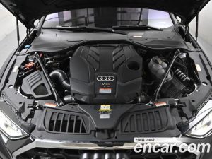 Audi A8 55 TFSI 4WD Premium LWB 2023 года из Южной Кореи