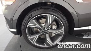 Genesis GV80 2.5T Бензин AWD 2024 года из Южной Кореи