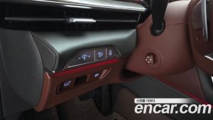 Genesis GV80 2.5T Бензин AWD 2024 года из Южной Кореи