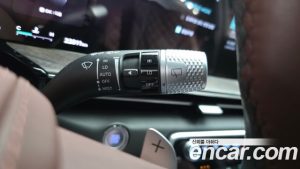 Genesis GV80 2.5T Бензин AWD 2024 года из Южной Кореи