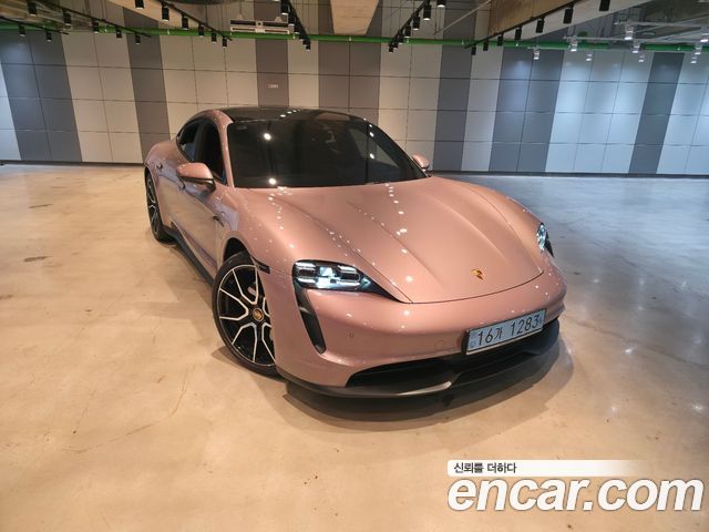 Porsche Taycan Base 2022 года из Кореи