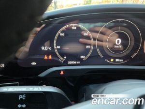 Porsche Taycan Base 2022 года из Южной Кореи