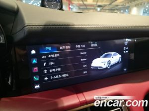 Porsche Taycan Base 2022 года из Южной Кореи