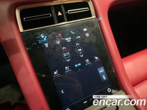 Porsche Taycan Base 2022 года из Южной Кореи