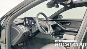 Mercedes-Benz S-Class S350 d 4MATIC 2025 года из Южной Кореи