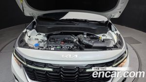 Kia Seltos Бензин 1.6 Turbo 2WD 2024 года из Южной Кореи