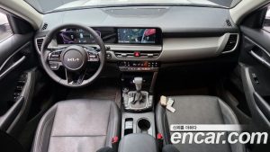 Kia Seltos Бензин 1.6 Turbo 2WD 2024 года из Южной Кореи