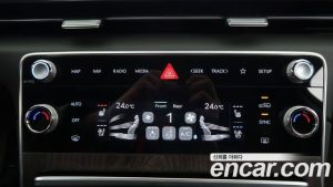Genesis GV80 2.5T Бензин AWD 2024 года из Южной Кореи